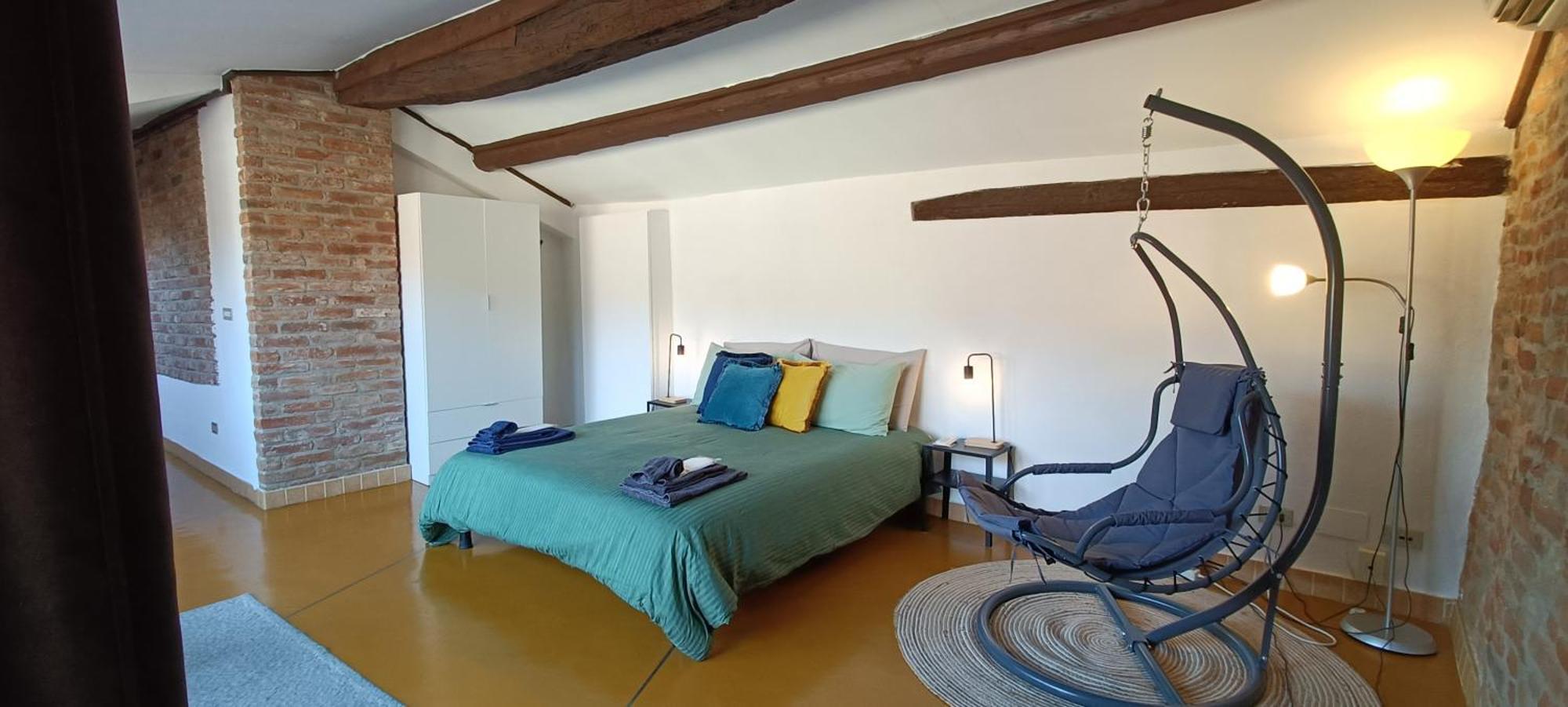 Centro storico-elegante appartamento con terrazza Asti Esterno foto